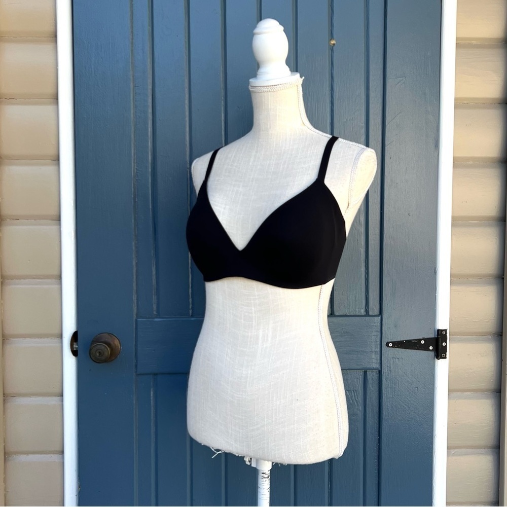 Lululemon Take Shape Bra Size 36C